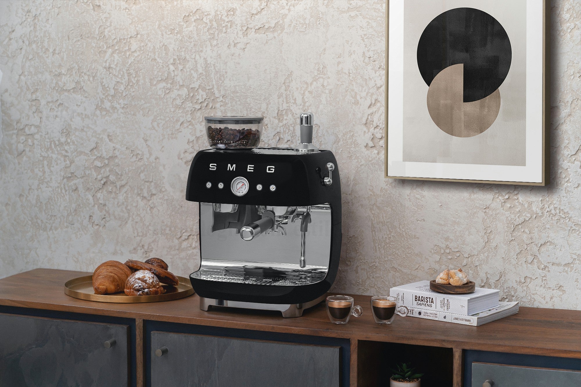 Cafetera Espresso Manual con Molinillo Smeg, Estilo años 50, 1650w, Negro, EGF03BLEU