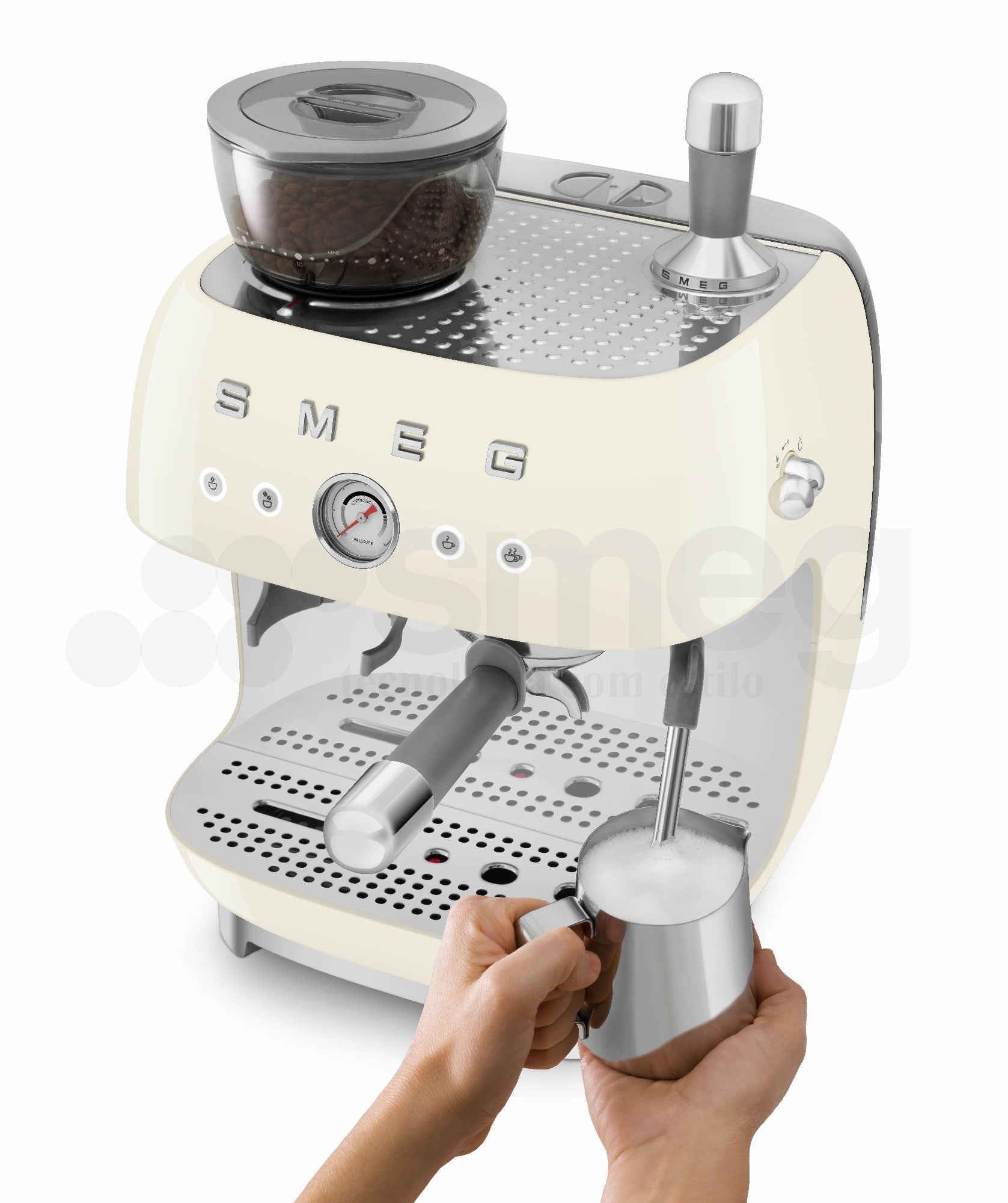 Cafetera Espresso Manual con Molinillo Smeg, Estilo años 50, 1650w, Crema, EGF03CREU