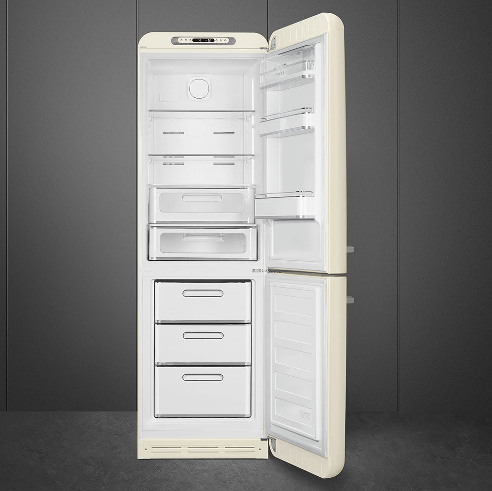 Refrigerador Smeg 2 Puertas, Estilo anõs 50, Bisagra a la derecha, 220v, Crema, FAB32RCR5