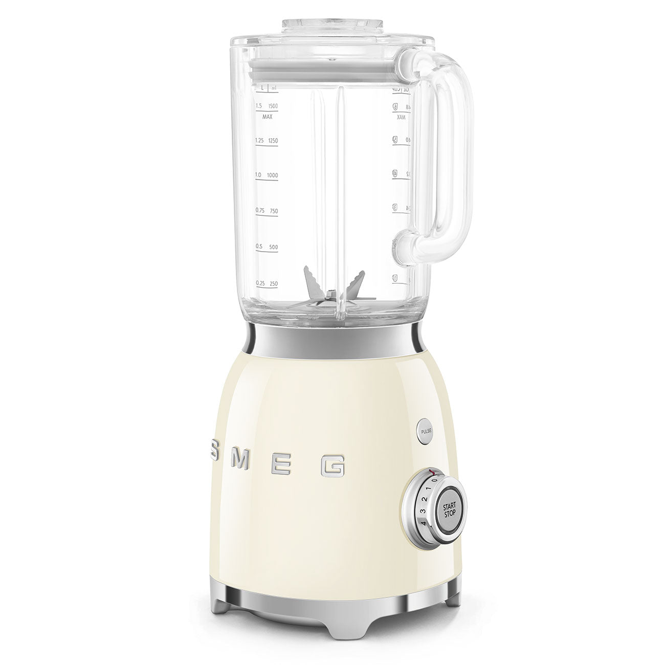 Licuadora Smeg, Estilo años 50, 800W-220V, Crema, BLF03CREU