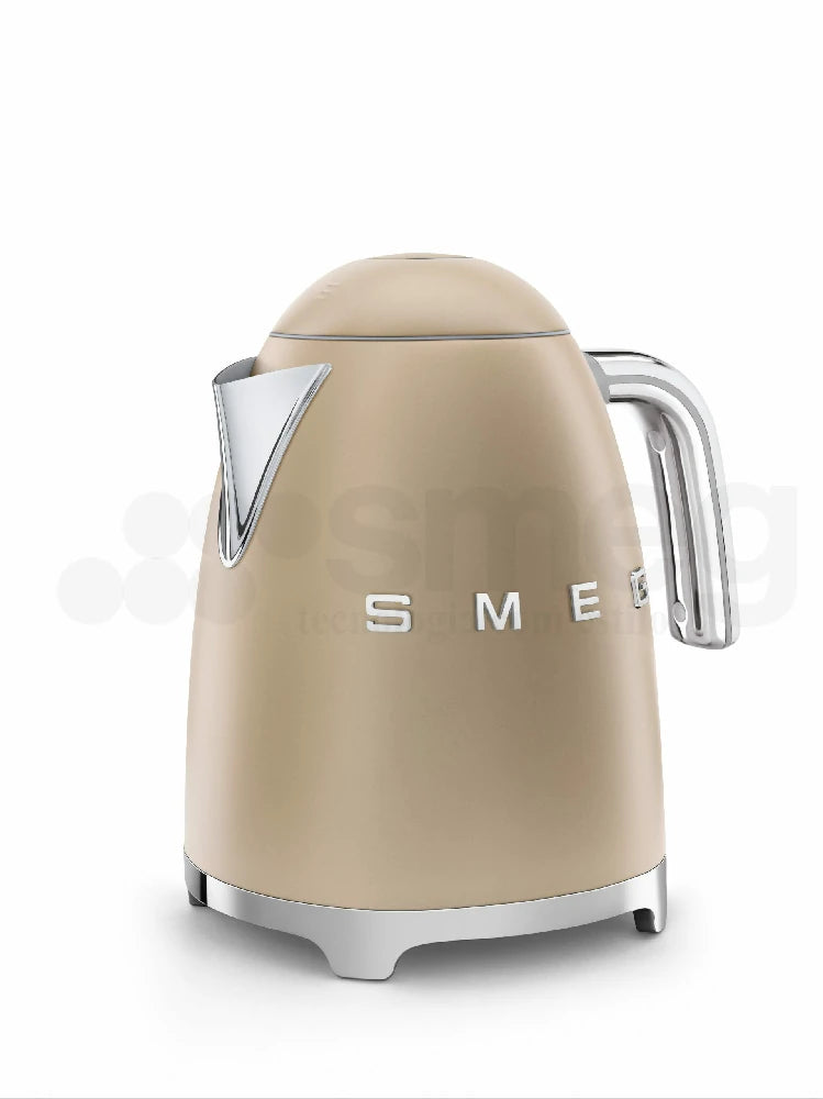Hervidor Eléctrico Smeg, Estilo años 50, Champagne, KLF03CHMEU
