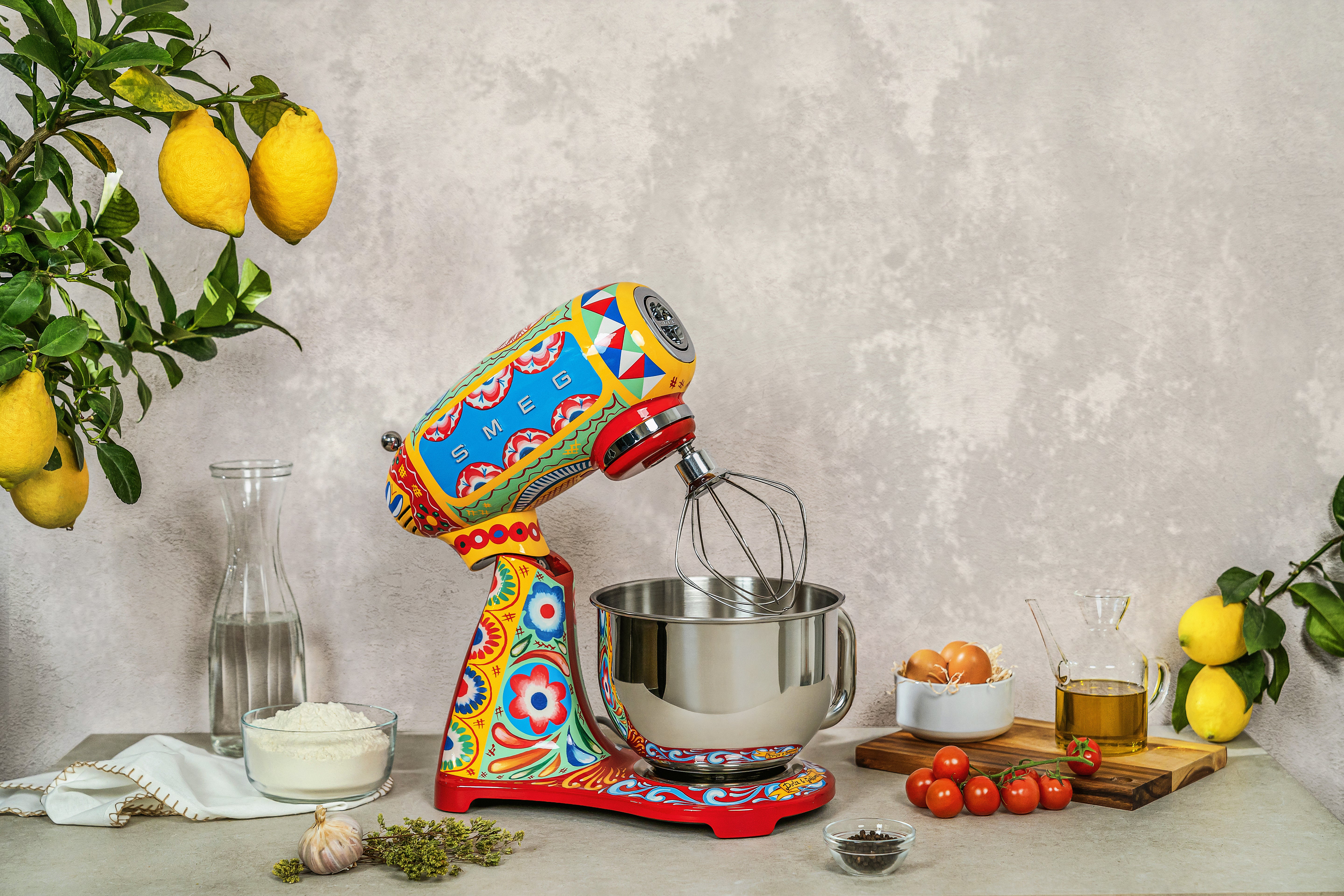 Robot de Cocina Smeg, Estilos años 50, 800W-220V, Dolce Gabbana, SMF03DGEU