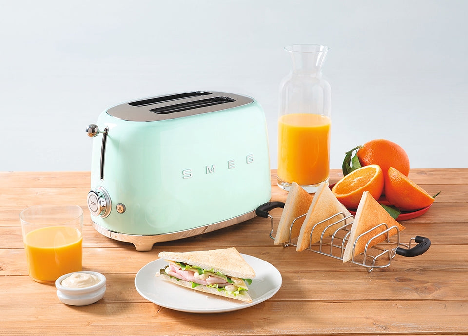 Tostadora Smeg, 2x2, Estilo años 50, Azul, TSF01PBEU