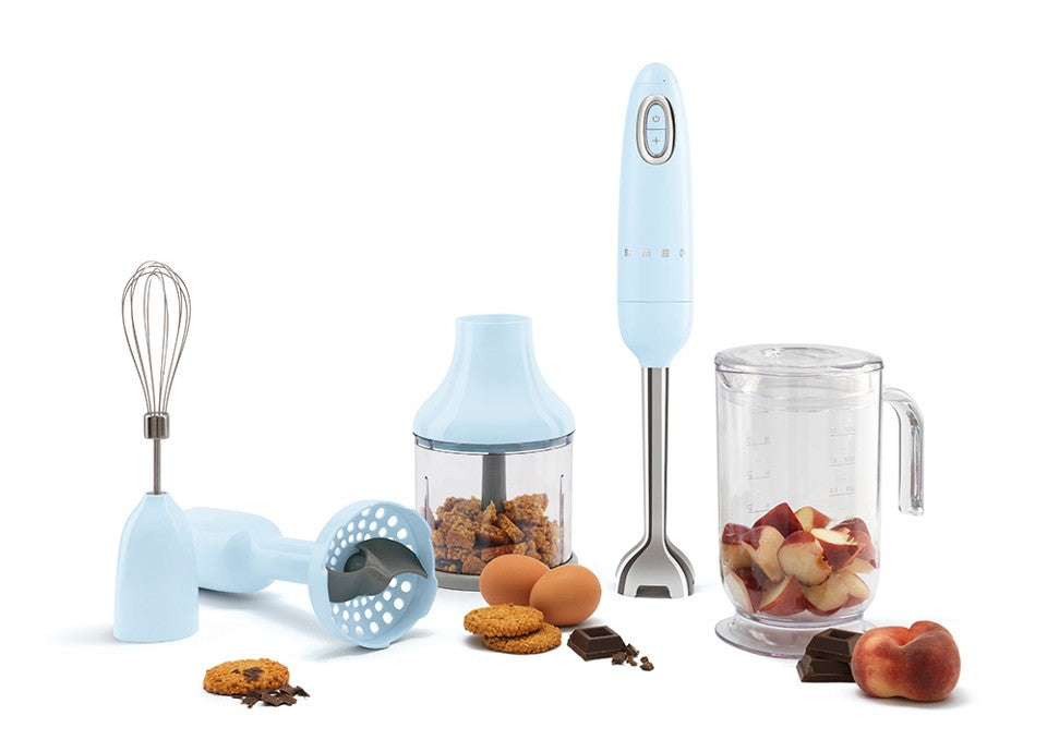 Batidora de mano con accesorios Smeg, Estilo años 50, 700w, Azul, HBF22PBEU
